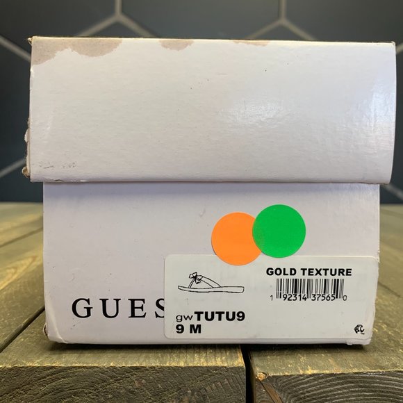 Womens Guess Gold Texture Rose Gold Sandals Size 9 - Picture 6 of 6